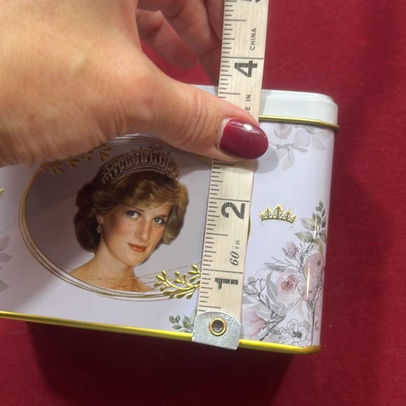 Lady Di Princess of Wales trinket BOX Diana English breakfast tea COLLECTOR TIN - Picture 9 of 12
